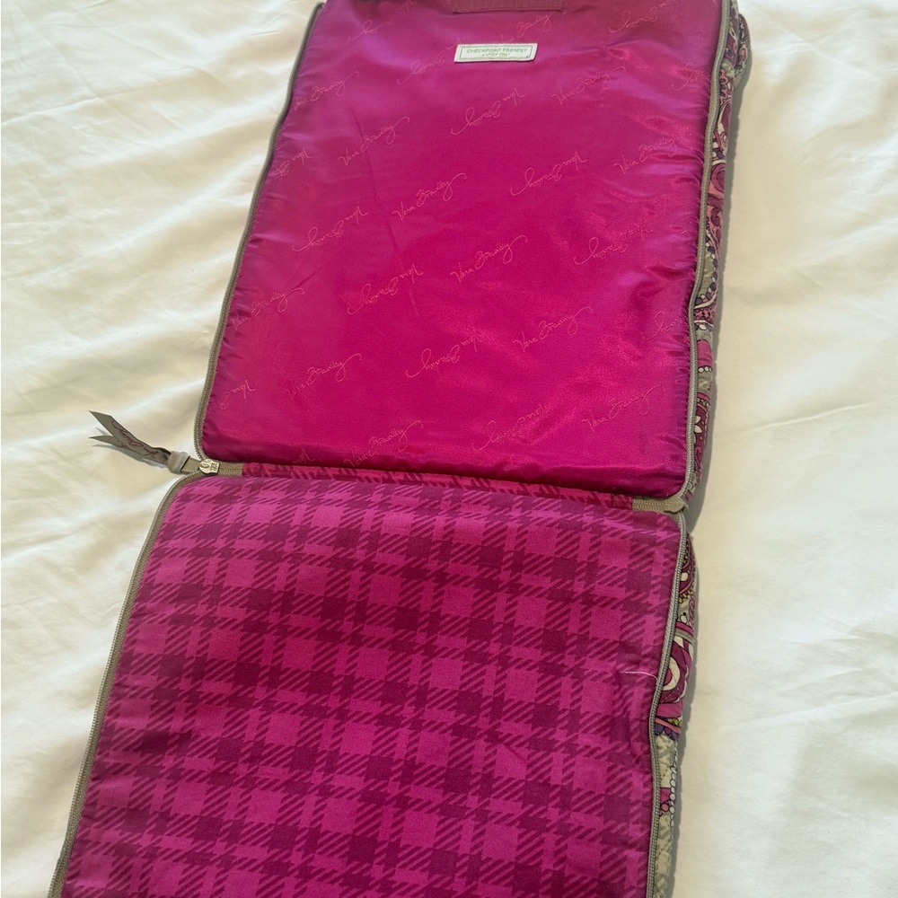 Vera Bradley - Paisley Meets Plaid - Laptop Bag - Picture 5 of 8